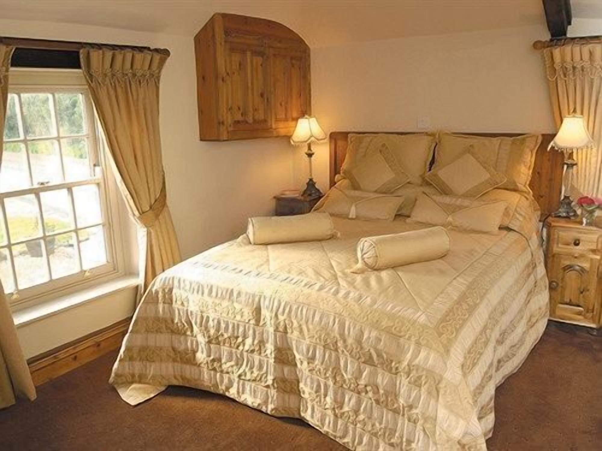 The King William IV Country Inn & Restaurant Sedgeford Extérieur photo