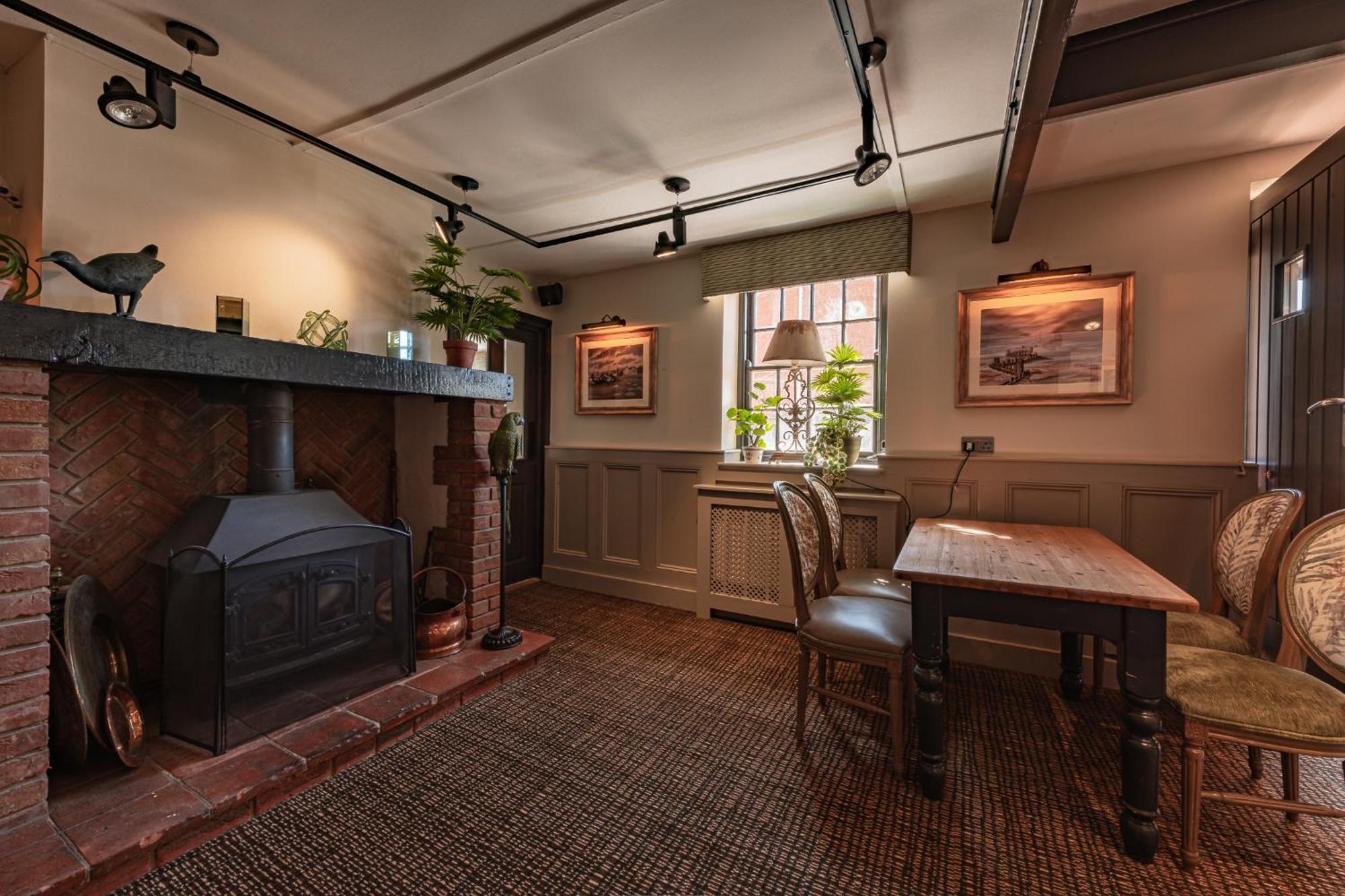 The King William IV Country Inn & Restaurant Sedgeford Extérieur photo